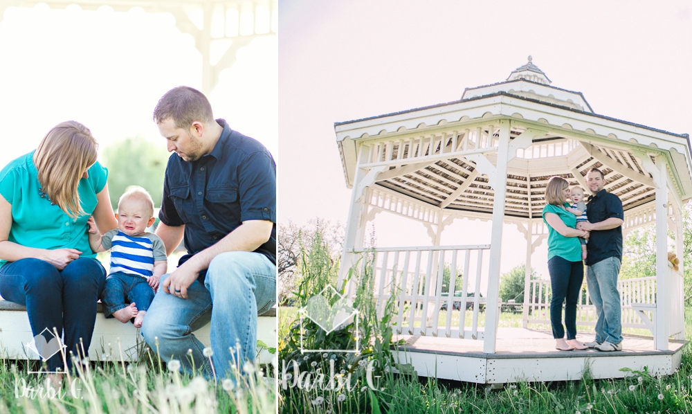 Rural outdoor baby plan Platte City Kansas City family & baby sit-up 7  8 month photos 